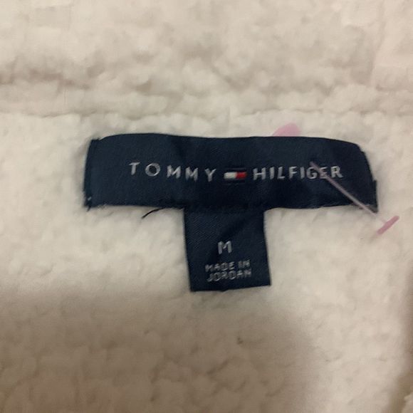 TOMMY HILFIGER
ESSENTIAL CURVE SHERPA POCKET JACKET - Picture 4 of 10
